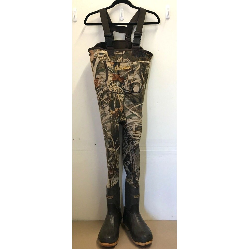 Cabelas Camo Neoprene Insulated Chest Waders Advantage Max 4 - Size 5